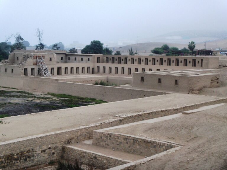 Descubre el Misterioso Oráculo de Pachacamac: Historia, Cultura y Leyendas