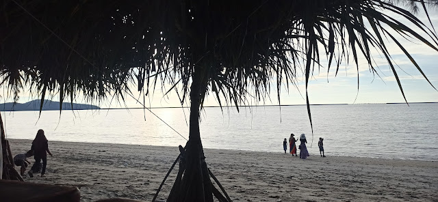 Itinerario Langkawi 3 días: mercadillo Laksa cerca del aeropuerto con precios locales