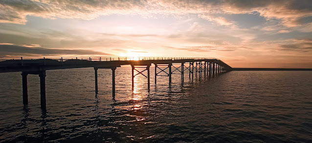 Itinerario Langkawi 3 días: Wave Breaker, muelle abandonado con vistas al atardecer