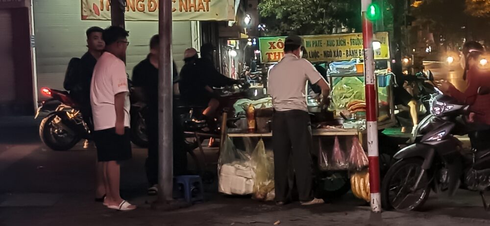 comida callejera hanoi Llegar a Hanoi desde el aeropuerto