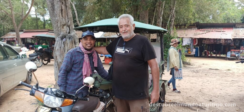 Angkor wat "Visitar Angkor Wat" "Cómo llegar a Angkor Wat" "Precio entrada Angkor Wat" "Templos de Angkor" "Tour a Angkor Wat" "Tuk-tuk en Angkor" "Entradas a templos de Camboya" "Mejor época para visitar Angkor" "Angkor Wat consejos" "Mapa de Angkor" "Angkor Wat desde Siem Reap" Angkor wat "Visitar Angkor Wat" "Cómo llegar a Angkor Wat" "Precio entrada Angkor Wat" "Templos de Angkor" "Tour a Angkor Wat" "Tuk-tuk en Angkor" "Entradas a templos de Camboya" "Mejor época para visitar Angkor" "Angkor Wat consejos" "Mapa de Angkor" "Angkor Wat desde Siem Reap"