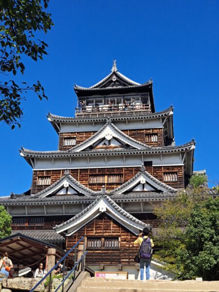 Castillo de Hiroshima. Miyajima y Hiroshima en un día