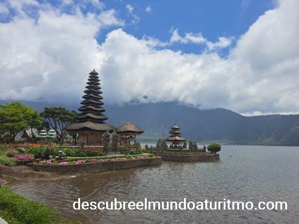 Pura Ulun Danu Bratan