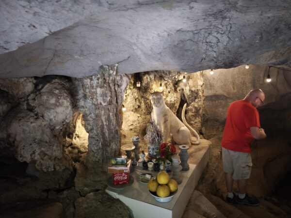 interior cueva del tigre interior cueva del tigre