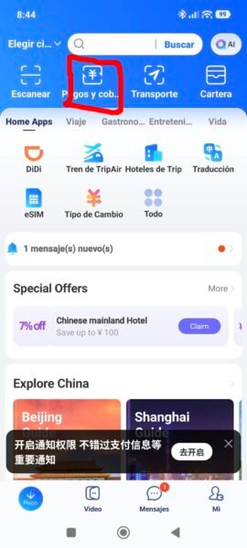Pantalla de la app Alipay mostrando el botón pagos resaltado en rojo