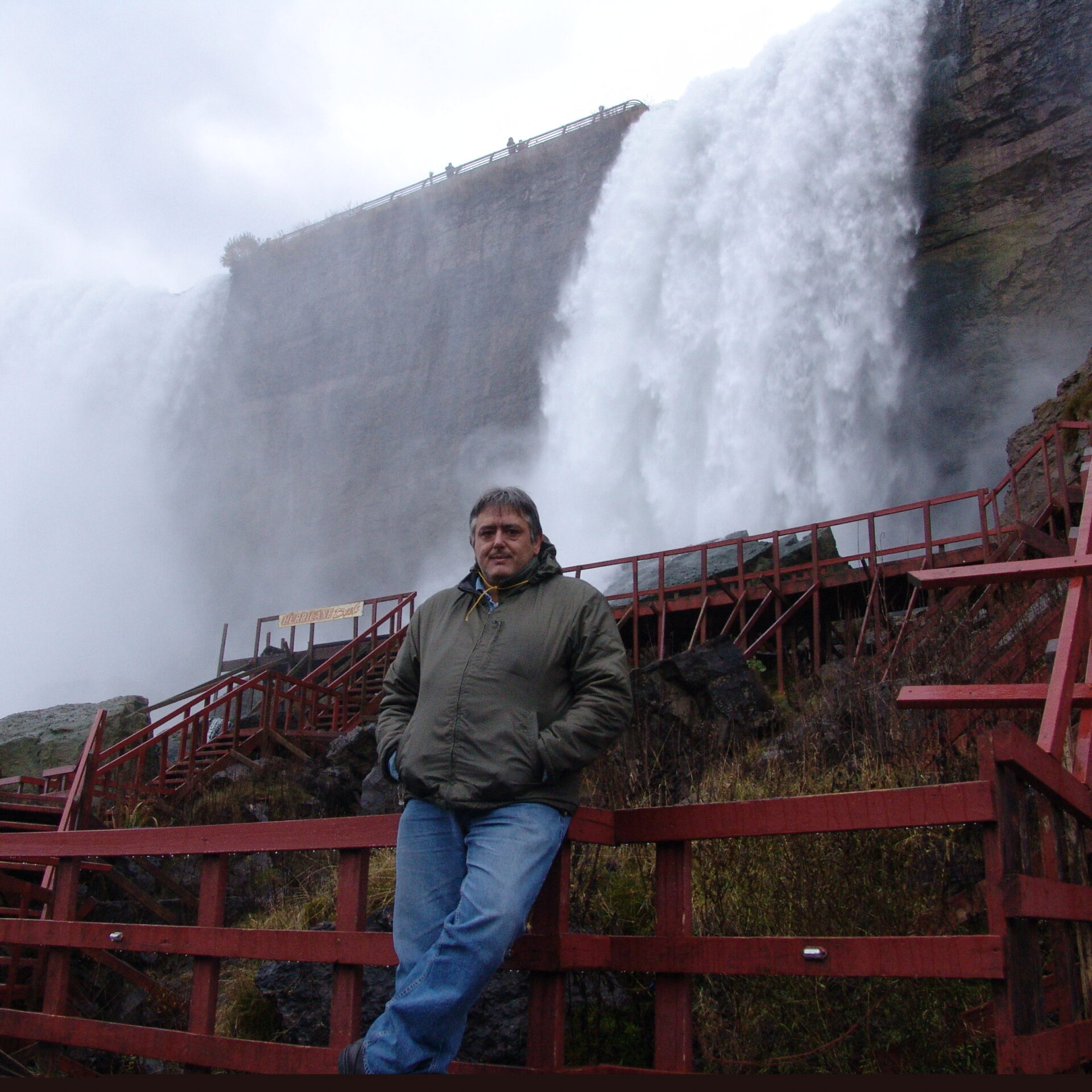 jo a niagara falls eeuu